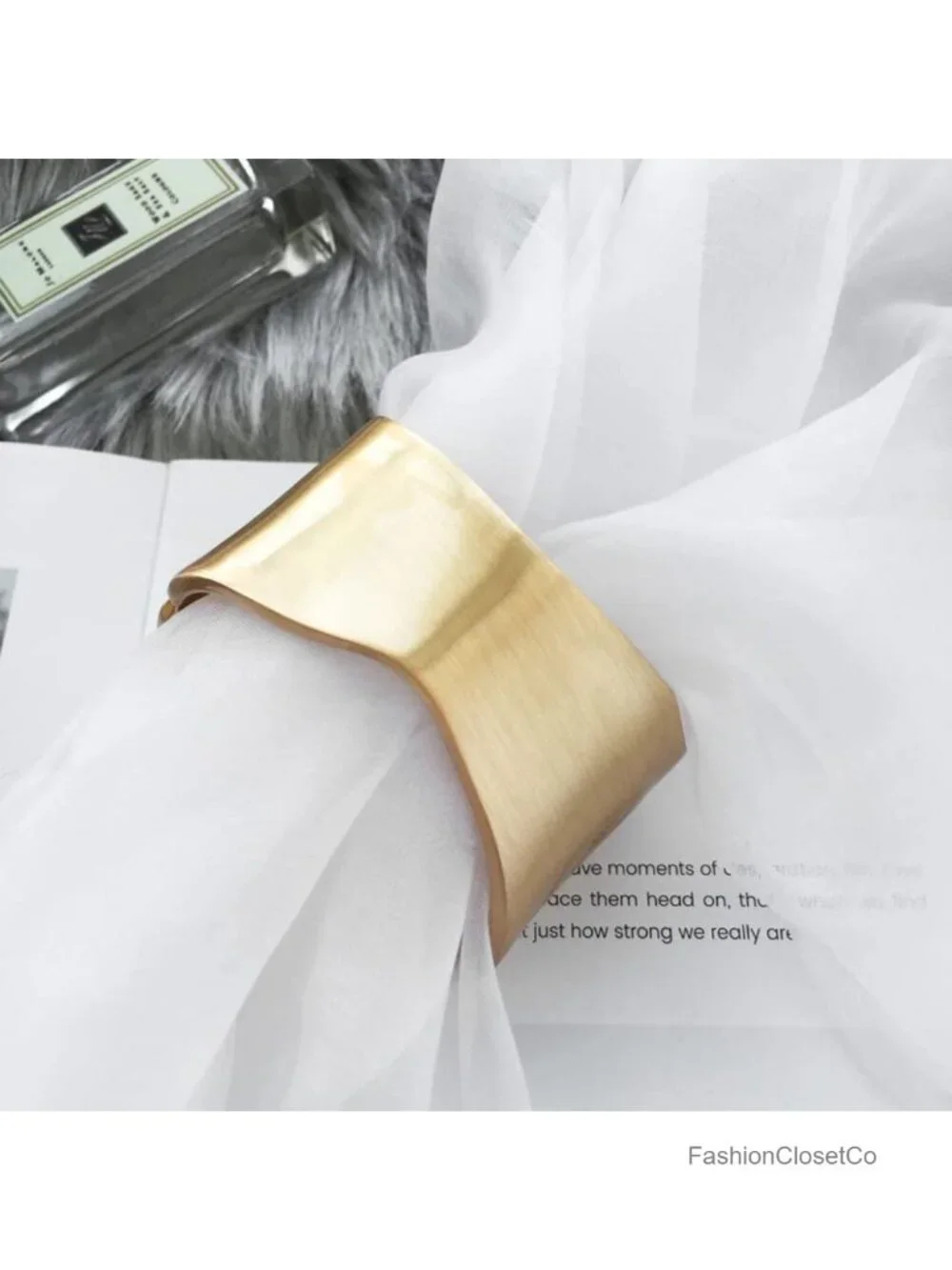 Chunky Gold Tone Wide-Edge Metal Cuff Bracelet Bangle Opening Wrap Hinge for